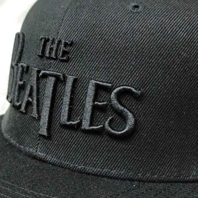 画像1: The Beatles スナップバックキャップ ザ・ビートルズ Logo BLACK