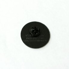 画像2: Pink Floyd メタルピンバッジ ピンク・フロイド The Wall Hammer Lapel Pin (2)