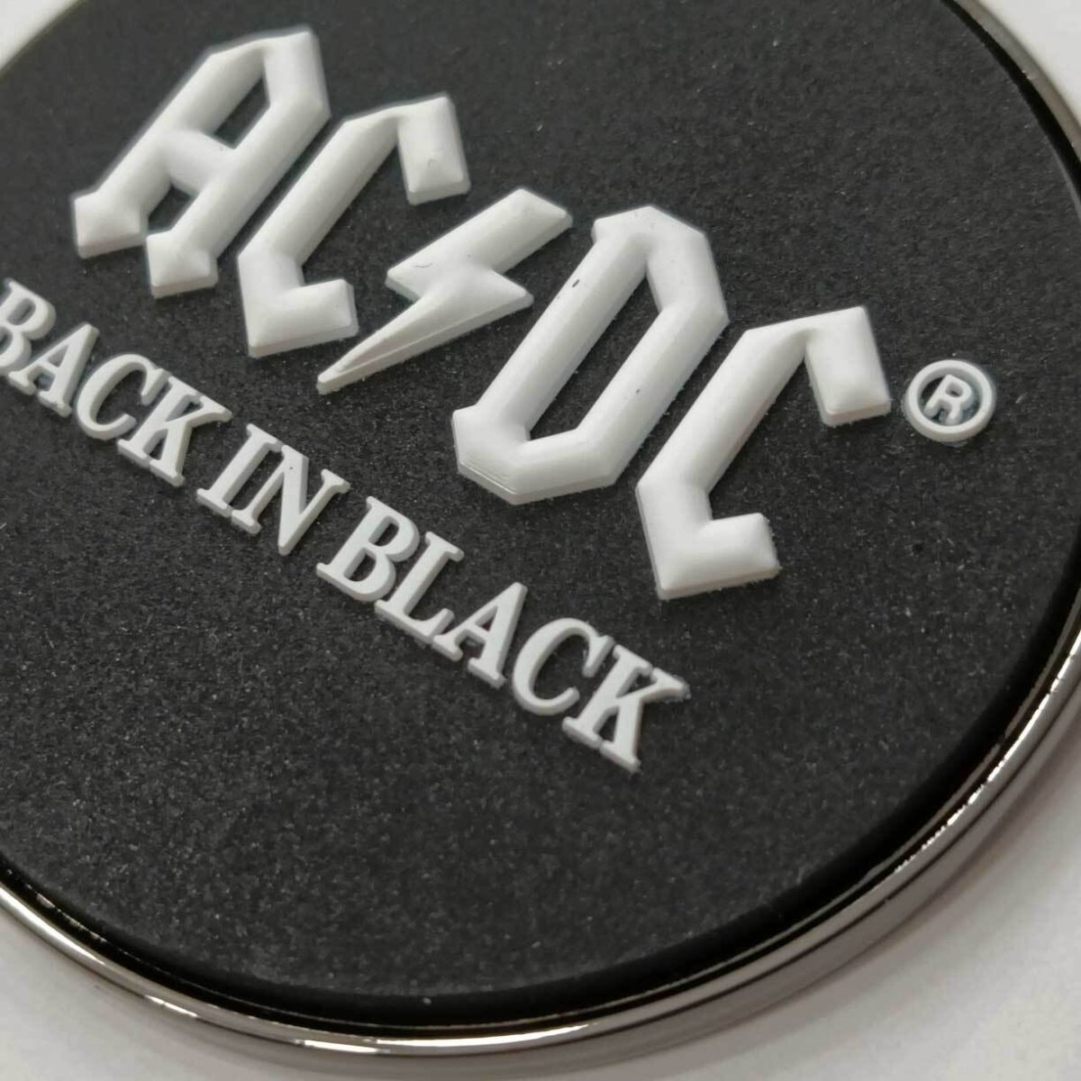 画像2: AC/DC メタルキーリング キーホルダー エーシーディーシー Back In Black (2)