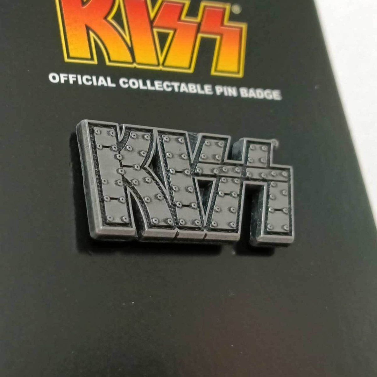 画像2: KISS メタルピンバッジ ジェネシス キッス Stud Logo (2)