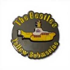 画像1: The Beatles メタルピンバッジ ザ・ビートルズ Yellow Submarine Spinning (1)