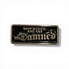 画像1: The Damned メタルピンバッジ ザ・ダムド Skip School (1)