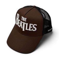 画像1: The Beatles メッシュスナップバックキャップ ザ・ビートルズ Drop T Logo & Apple BROWN/BLACK (1)