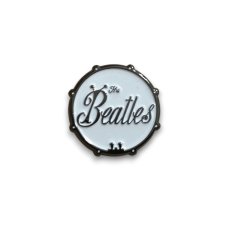 画像1: The Beatles メタルピンバッジ ザ・ビートルズ Drum Cursive Logo (1)