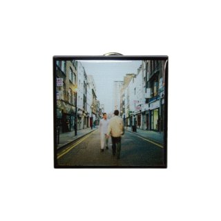 Oasis メタルピンバッジ オアシス Morning Glory Blue Tone - バンドT